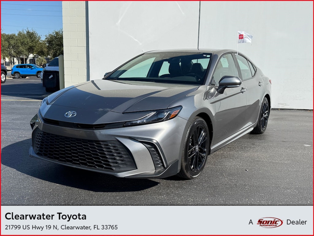 Certified 2025 Toyota Camry SE (SE (Natl)) Sedan
