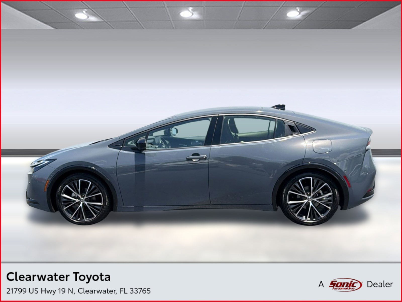 2024 Toyota Prius Limited FWD's photo