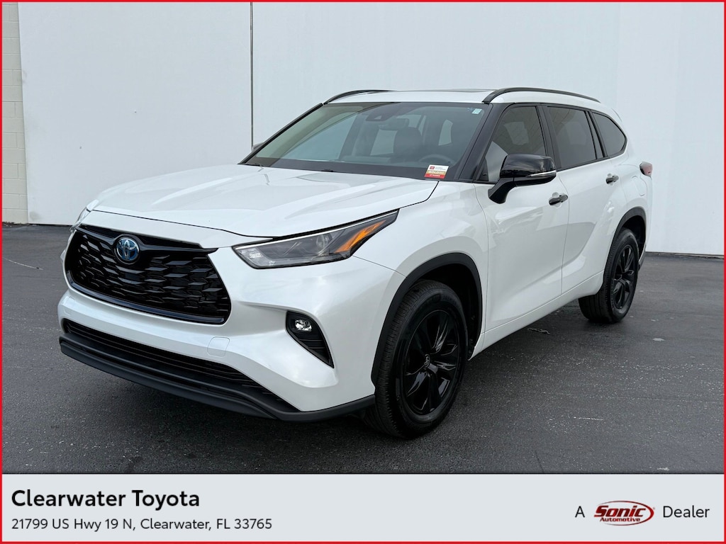 Certified 2024 Toyota Highlander Hybrid Hybrid XLE Nightshade (Hybrid XLE Nightshade FWD ( SUV