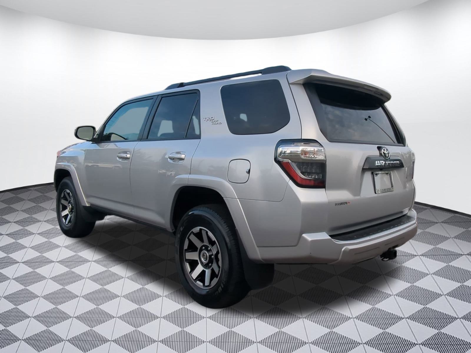 2024 Toyota 4Runner TRD photo 3