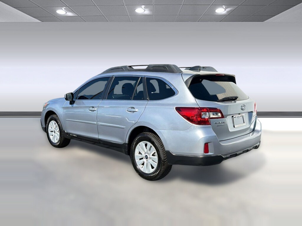 Used 2017 Subaru Outback Premium (2.5i Premium) SUV
