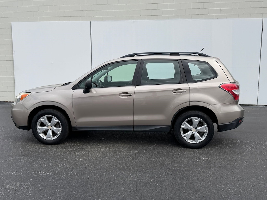 Used 2015 Subaru Forester 2.5i SUV