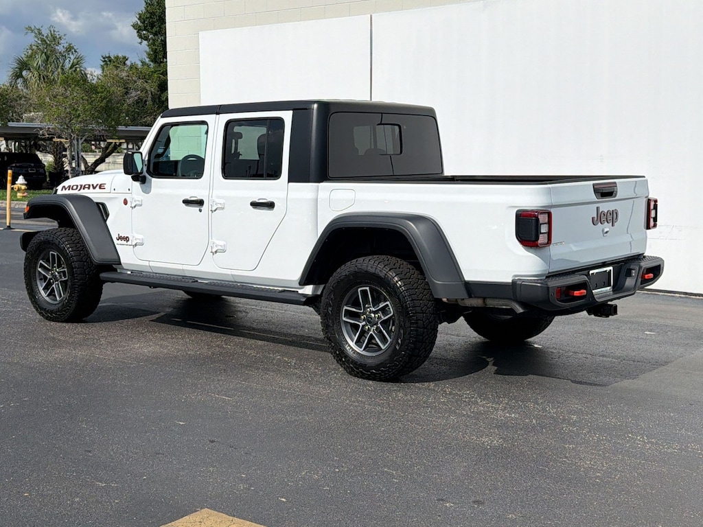 Used 2025 Jeep Gladiator Gladiator Mojave 4x4 (Mojave 4x4) Truck Crew Cab