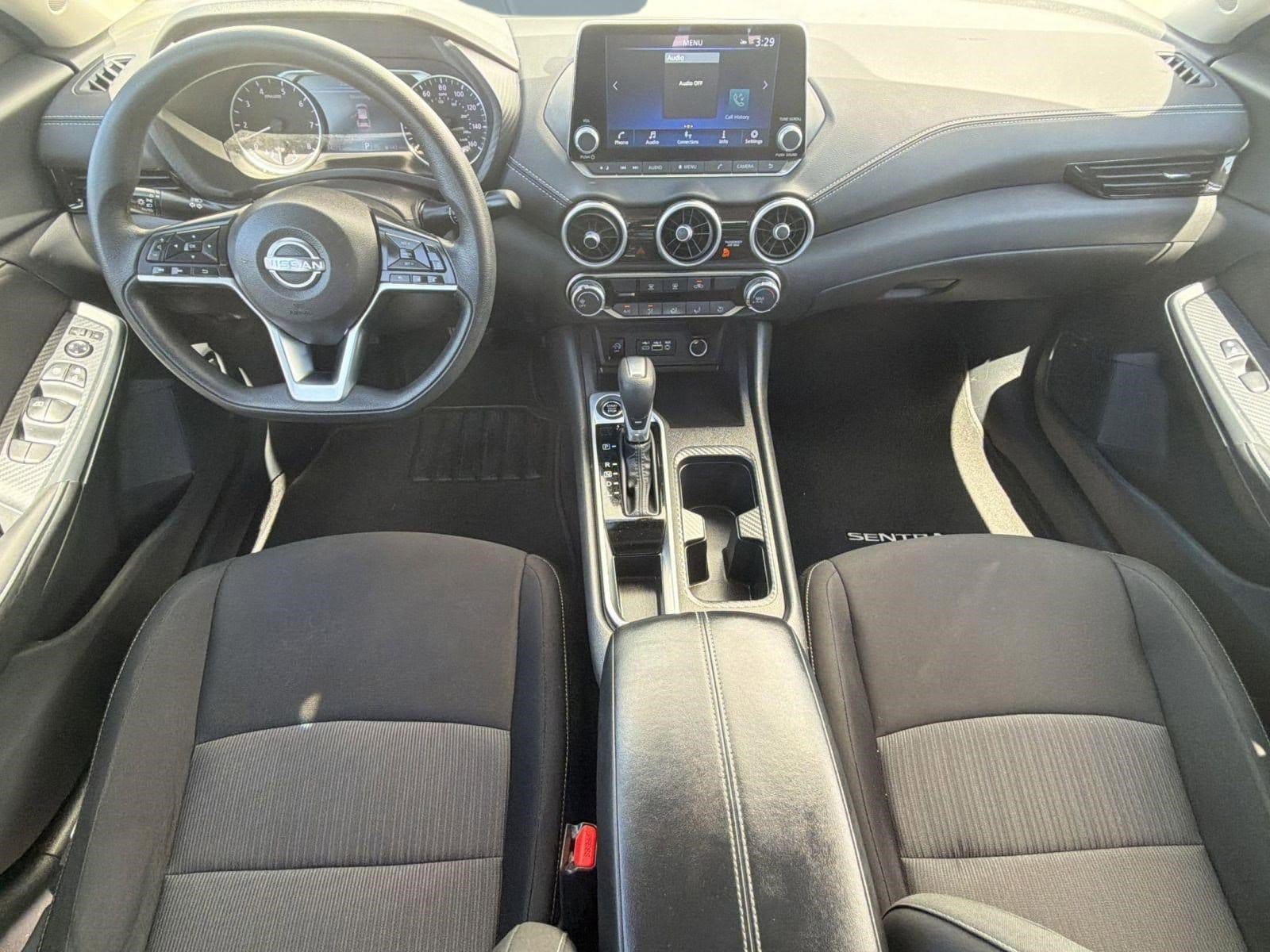 2025 Nissan Sentra SV - Photo 14