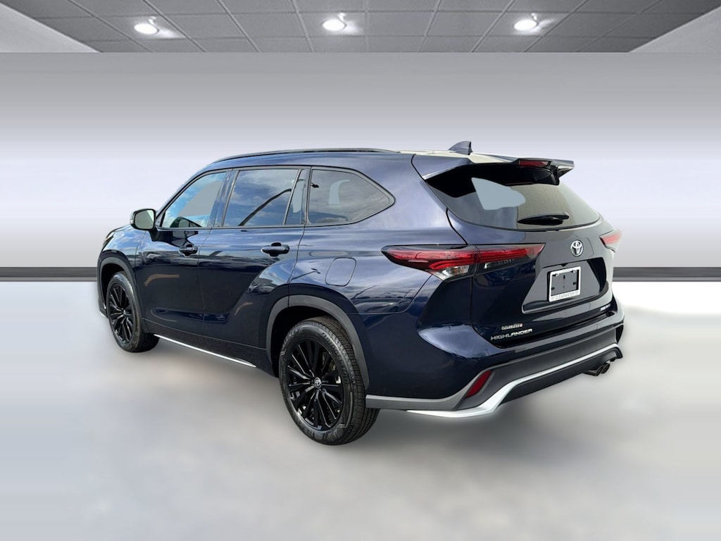 Used 2025 Toyota Highlander XSE (XSE AWD (Natl)) SUV