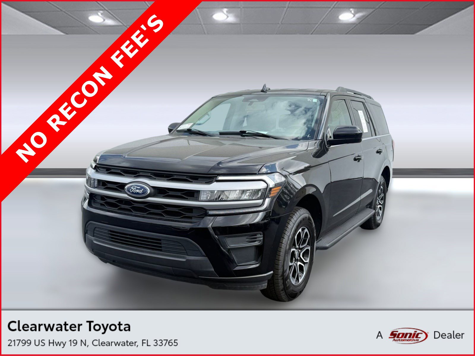 2022 Ford Expedition XLT's photo