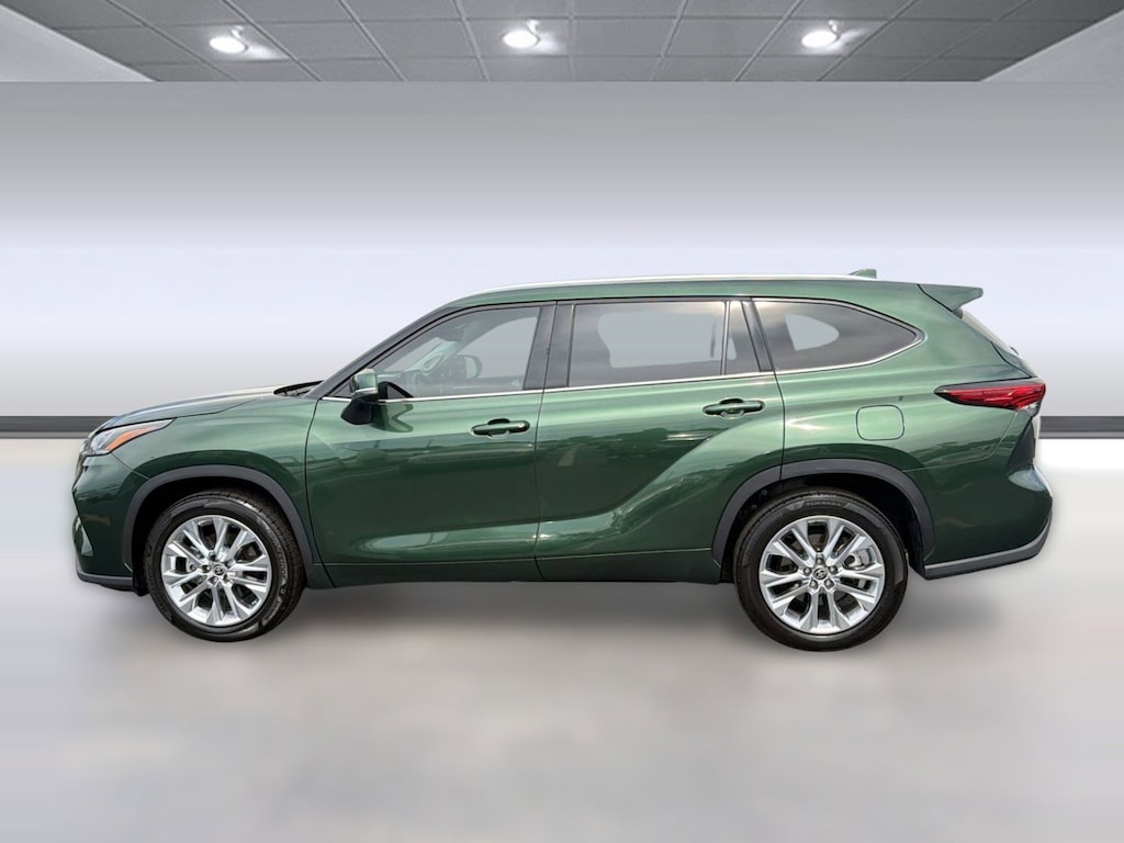 Used 2023 Toyota Highlander Limited (Limited FWD (Natl)) SUV