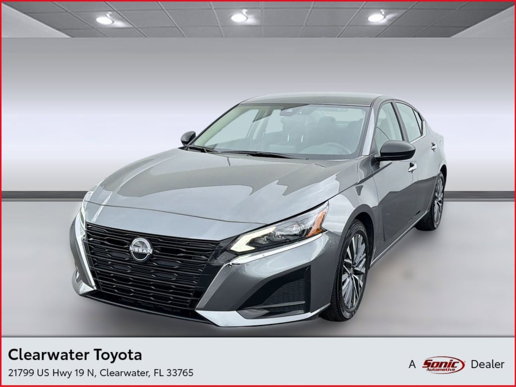 Used 2025 Nissan Altima SV Sedan