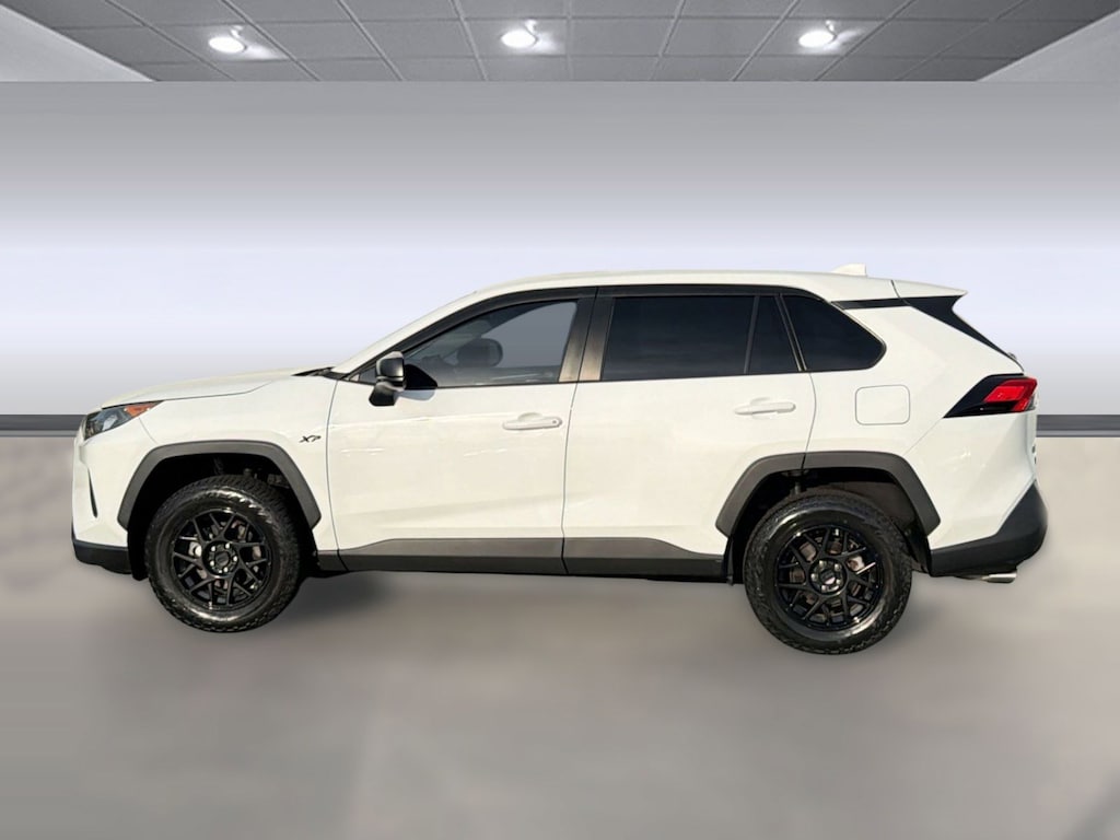 Certified 2022 Toyota RAV4 LE (LE FWD (Natl)) SUV