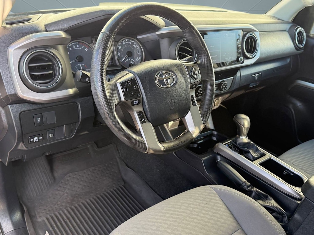 Certified 2020 Toyota Tacoma SR5 (SR5 Double Cab 5ft. Bed V6 AT (Natl)) Truck Double Cab