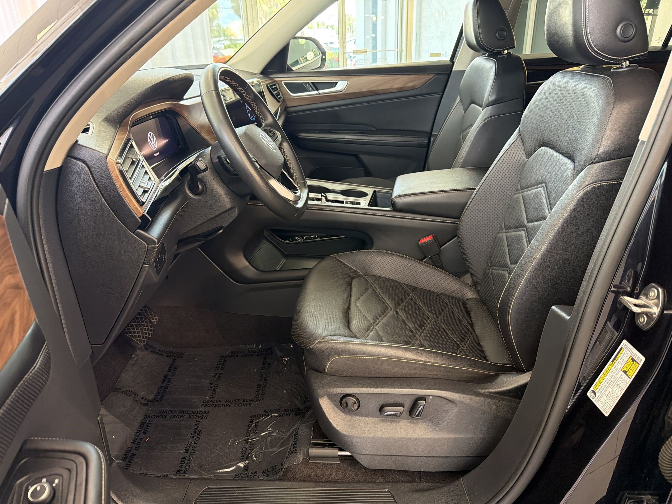 Atlas 2.0T SE (2.0T SE FWD) SUV
