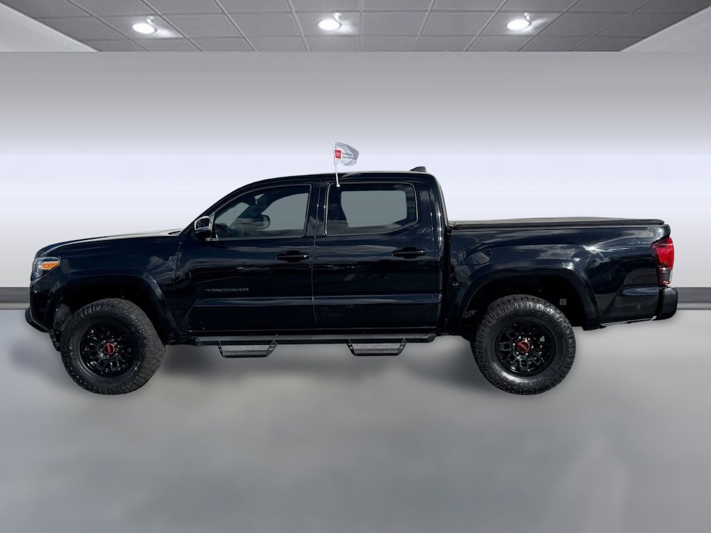 Certified 2022 Toyota Tacoma SR5 (SR5 Double Cab 5ft. Bed V6 AT (Natl)) Truck Double Cab