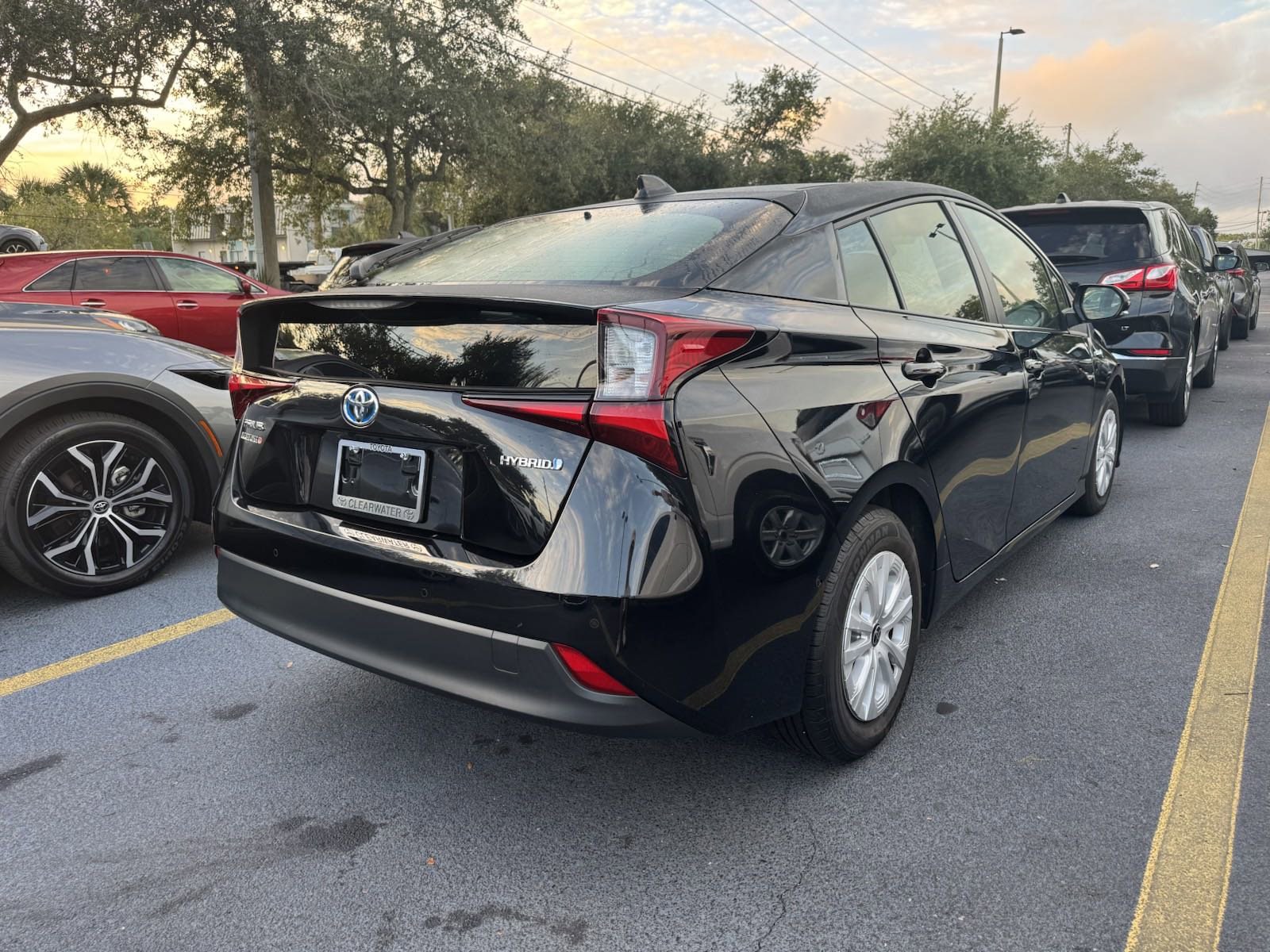 Used 2022 Toyota Prius LE with VIN JTDKAMFU5N3180895 for sale in Clearwater, FL