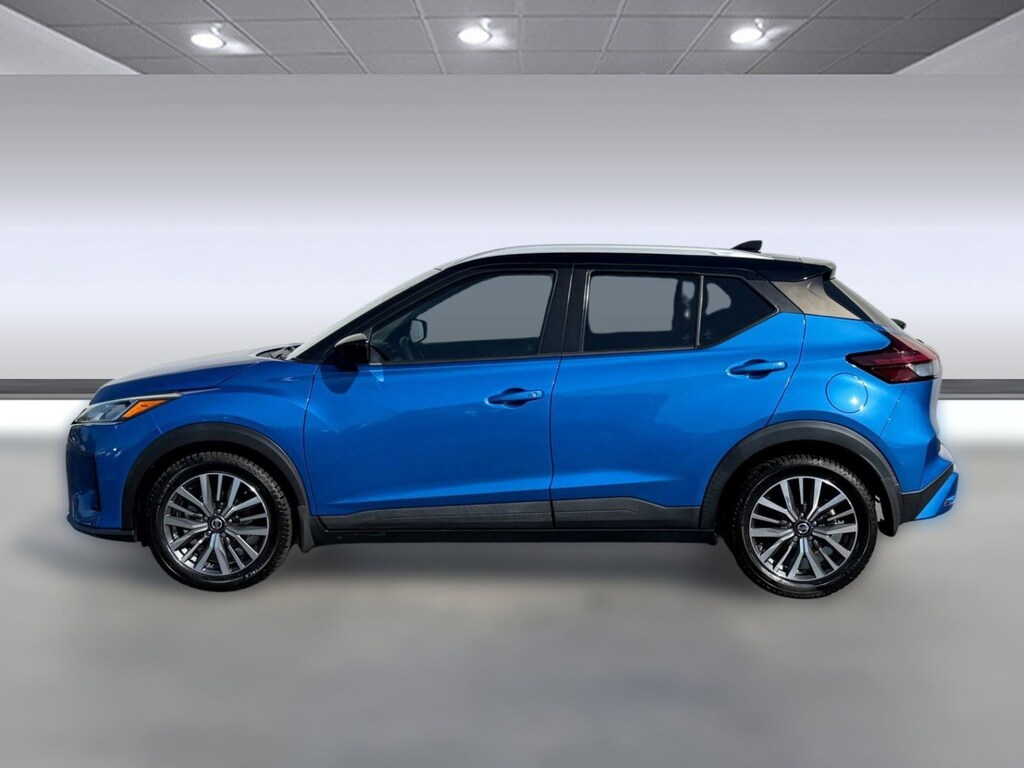 Used 2021 Nissan Kicks SV SUV