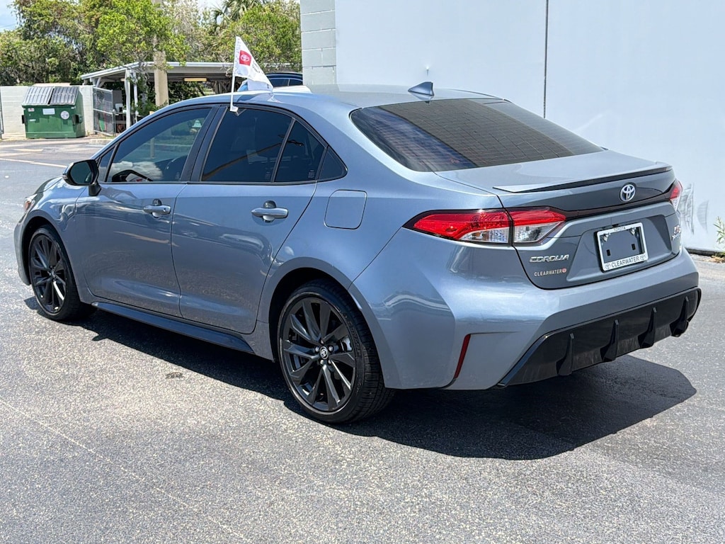 Used 2023 Toyota Corolla Hybrid Hybrid SE (Hybrid SE FWD (Natl)) Sedan