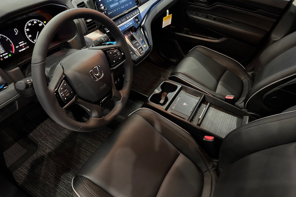 New 2026 Honda Odyssey Touring Van Passenger