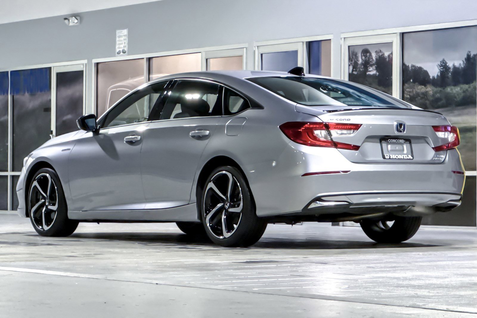 2022 Honda Accord Hybrid Sport photo 3