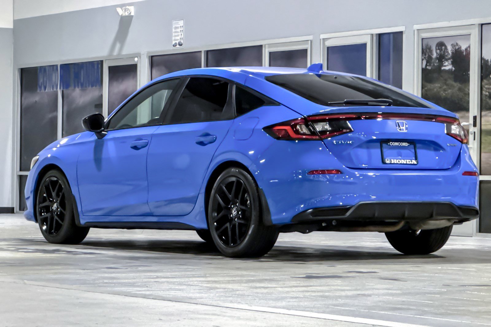 2024 Honda Civic Sport photo 2