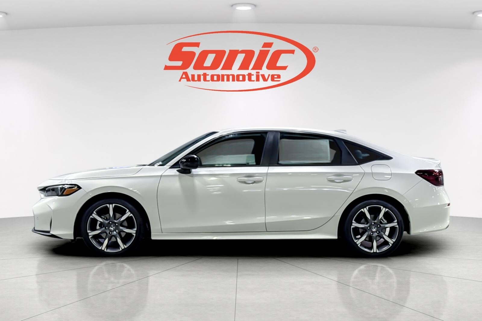2026 Honda Civic Hybrid Sport photo 2