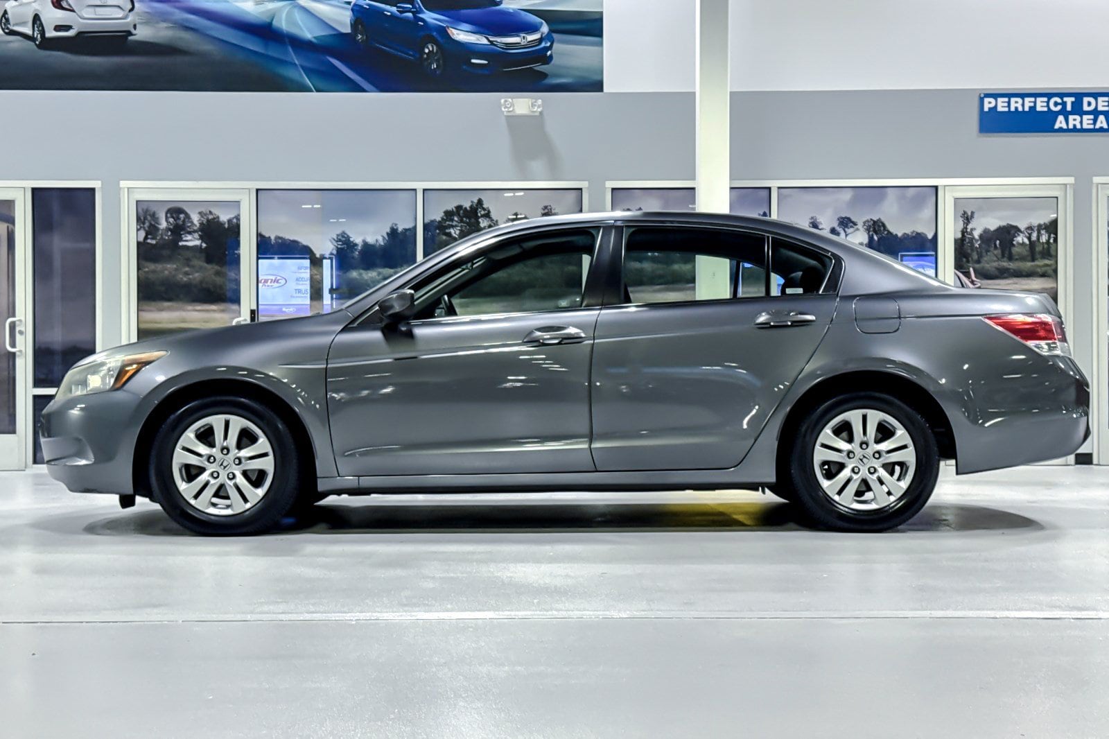 Used 2010 Honda Accord LX-P with VIN 1HGCP2F4XAA118729 for sale in Concord, CA