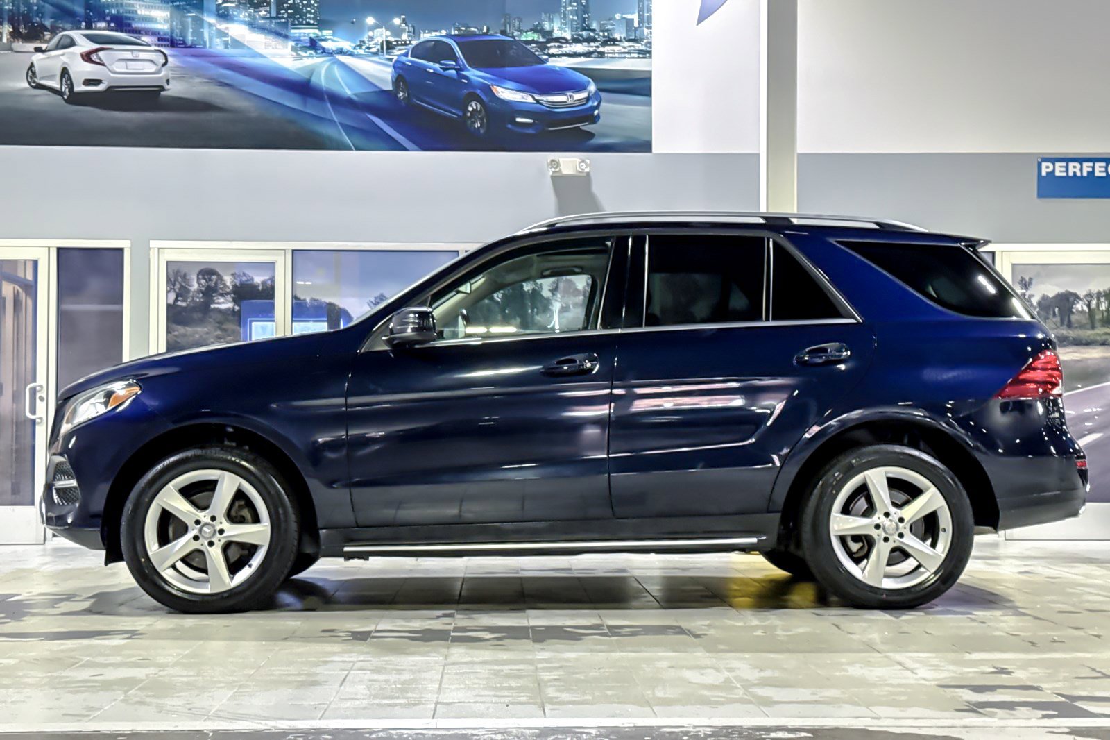 2016 Mercedes Benz GLE 350 photo 2