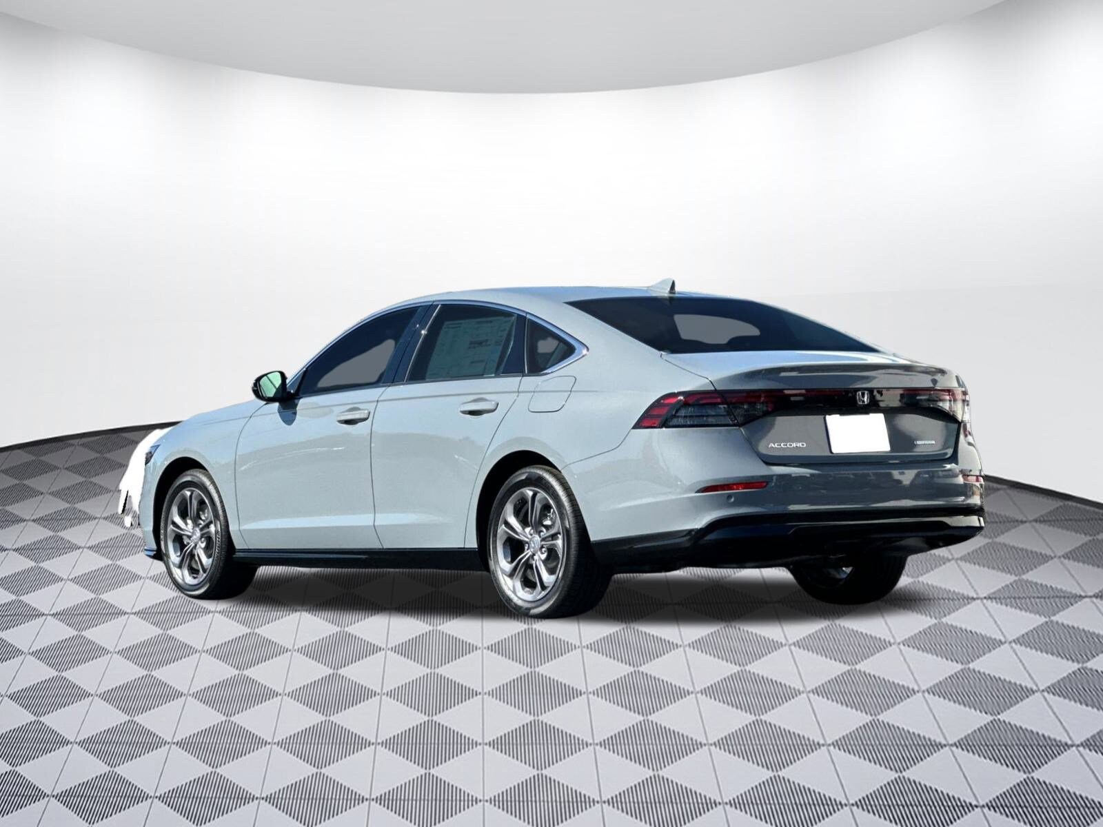 2025 Honda Accord Hybrid EX-L photo 4