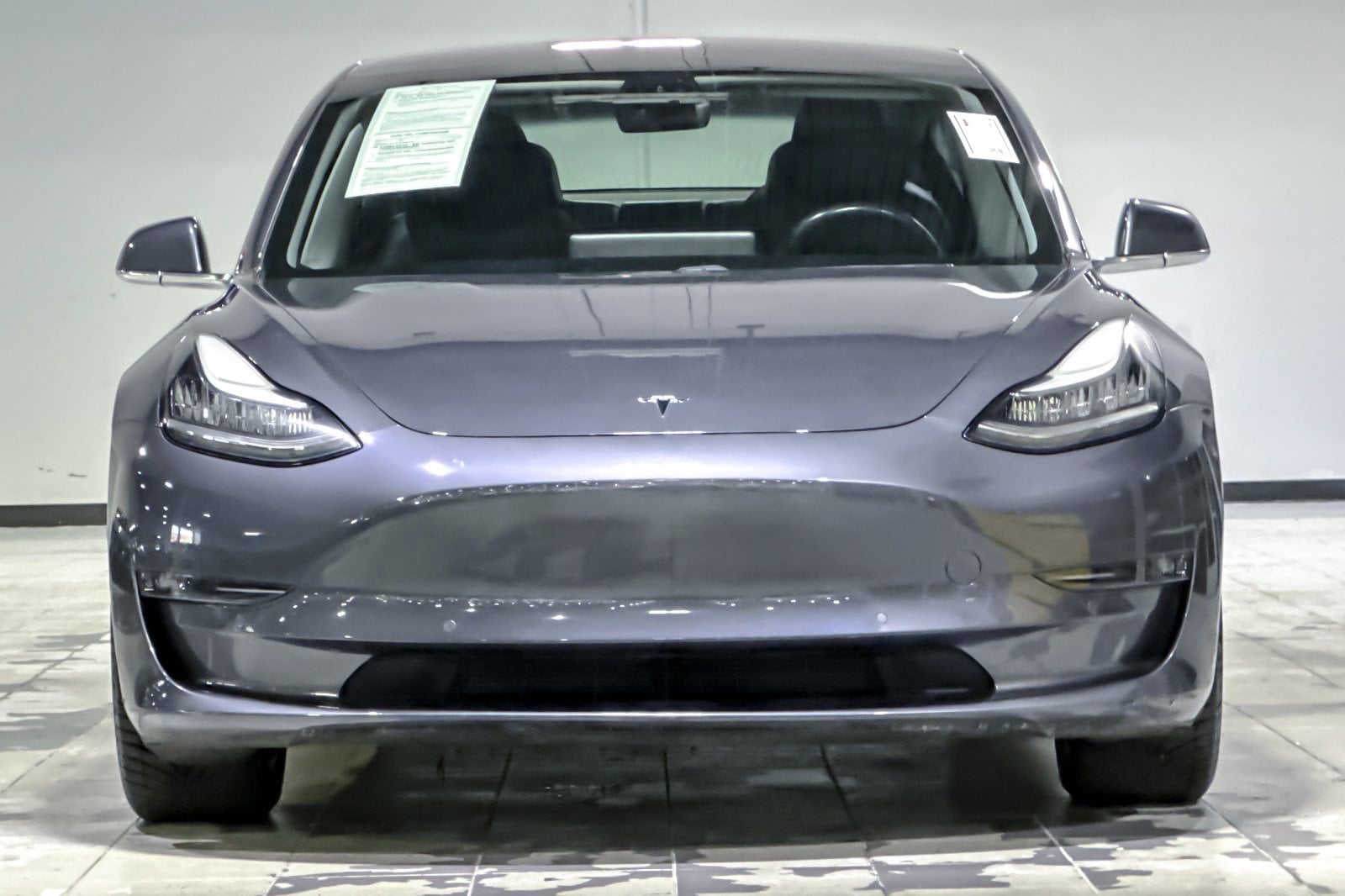 2018 Tesla Model 3 Long Range photo 4