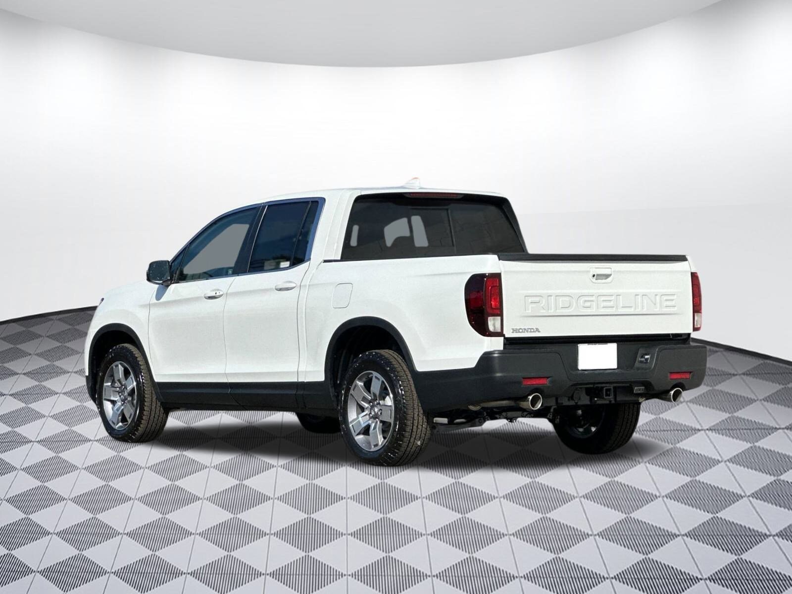 2025 Honda Ridgeline RTL photo 4