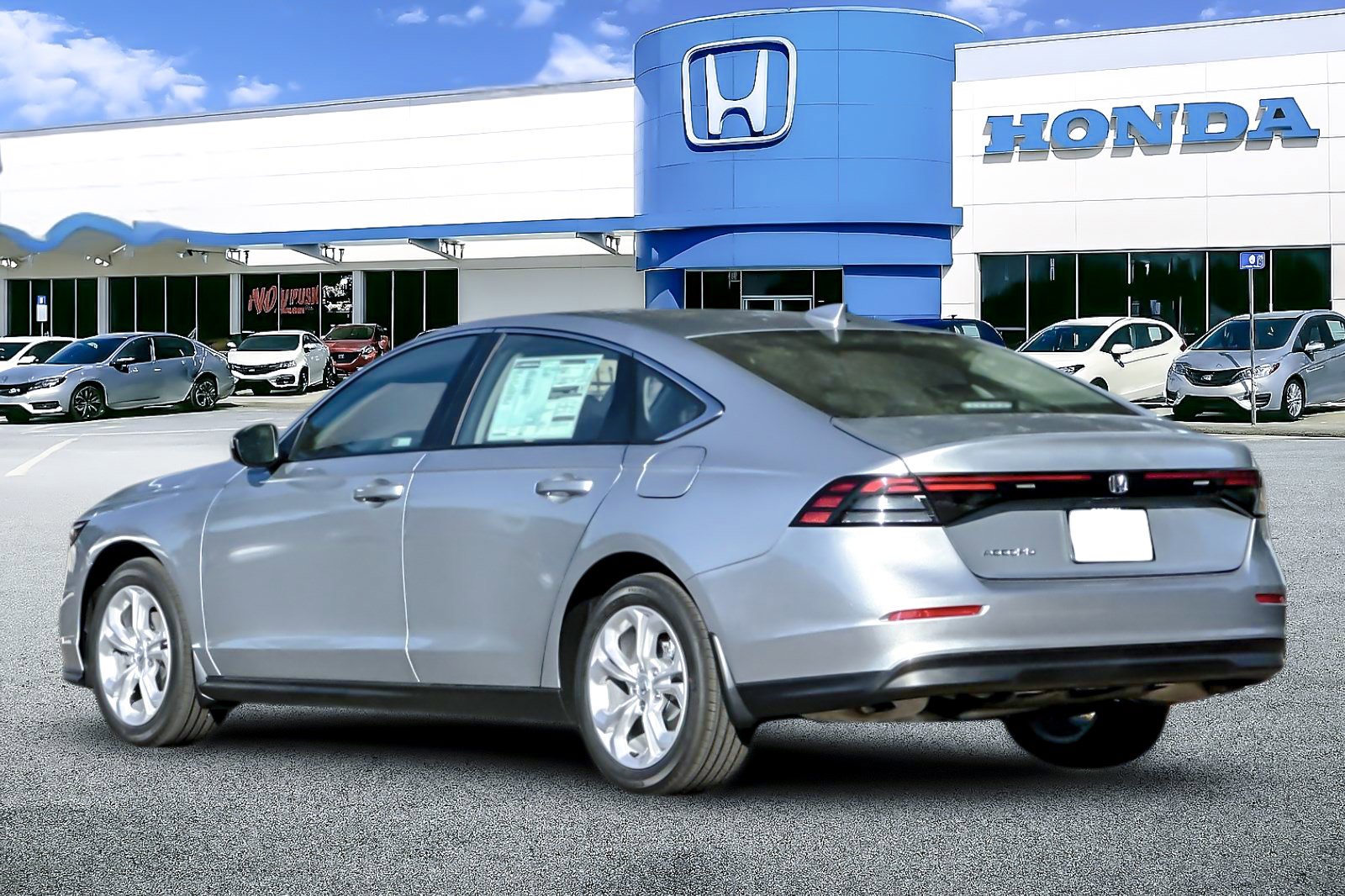 2025 Honda Accord LX photo 3