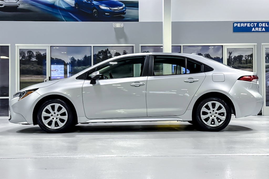 Used 2023 Toyota Corolla LE Sedan
