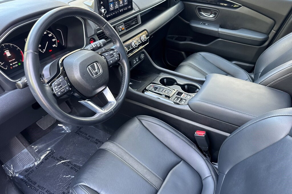 Used 2023 Honda Pilot Touring SUV