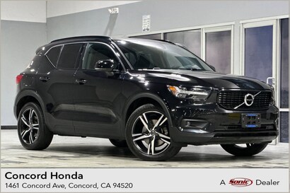 2021 Volvo XC40 T5 R-Design SUV