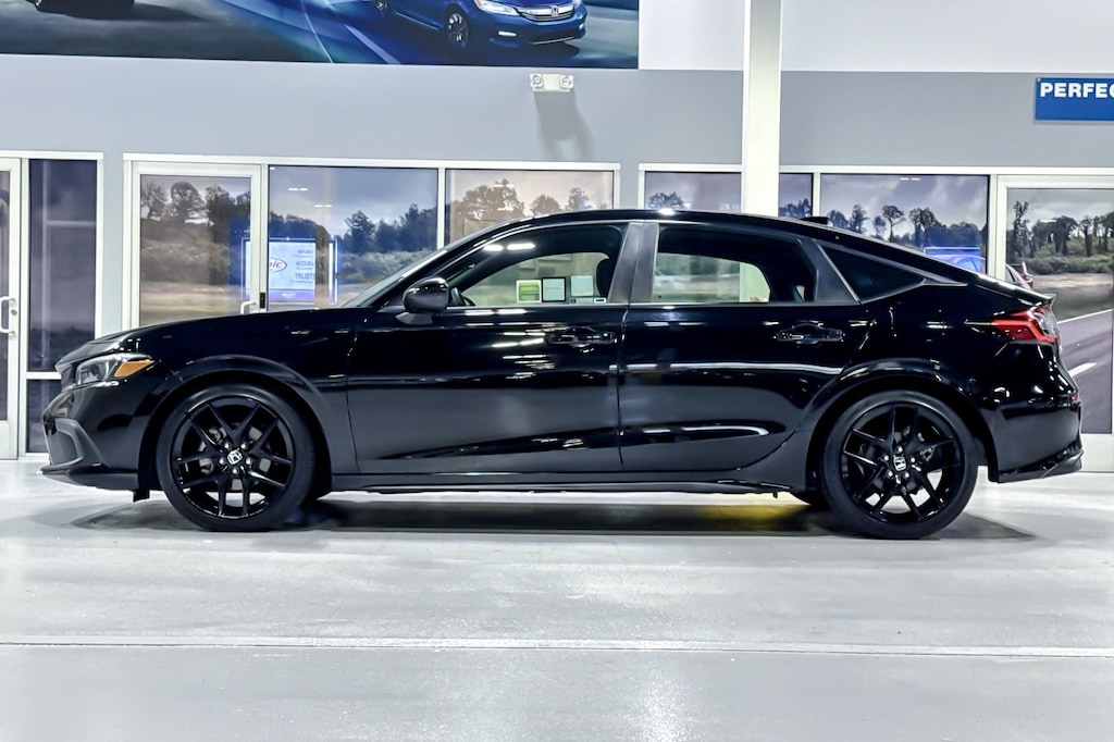 Used 2024 Honda Civic Sport Hatchback