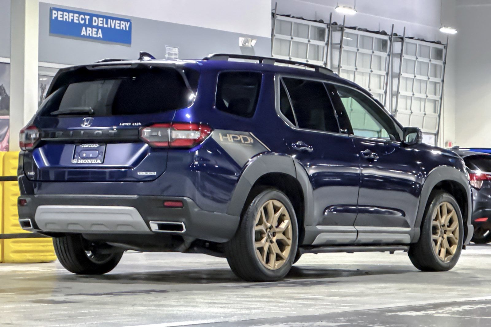 2024 Honda Pilot Touring photo 3