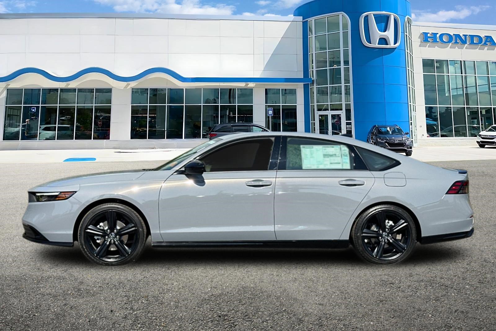 2025 Honda Accord Hybrid Sport-L photo 2