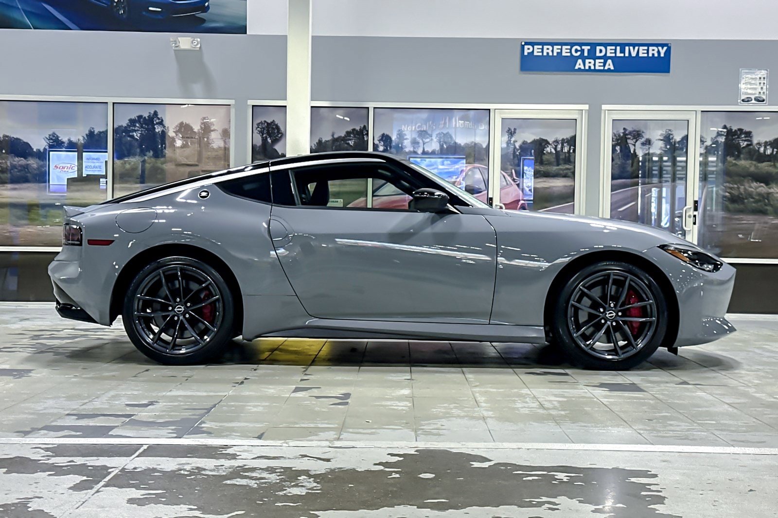 2024 Nissan Z Performance photo 3