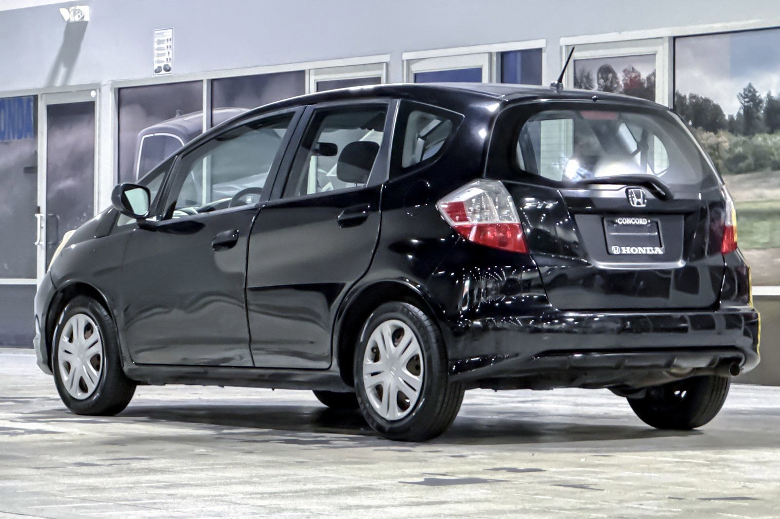 2011 Honda Fit Base photo 2