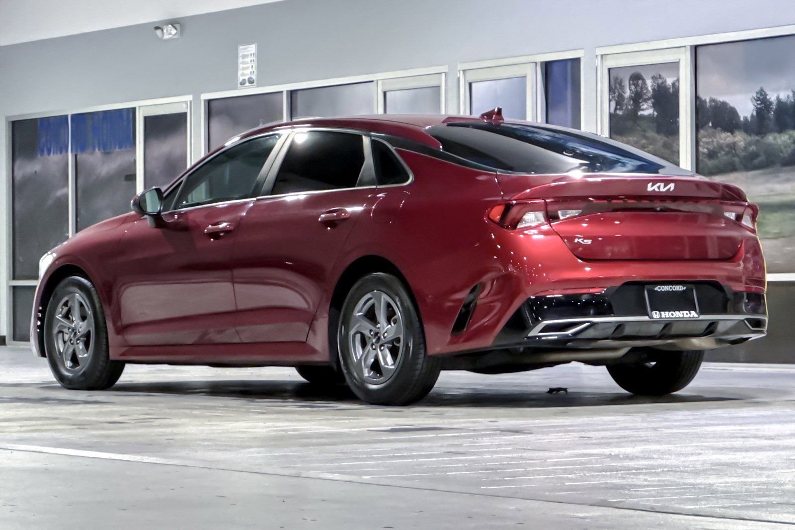 2022 Kia K5 LXS photo 3