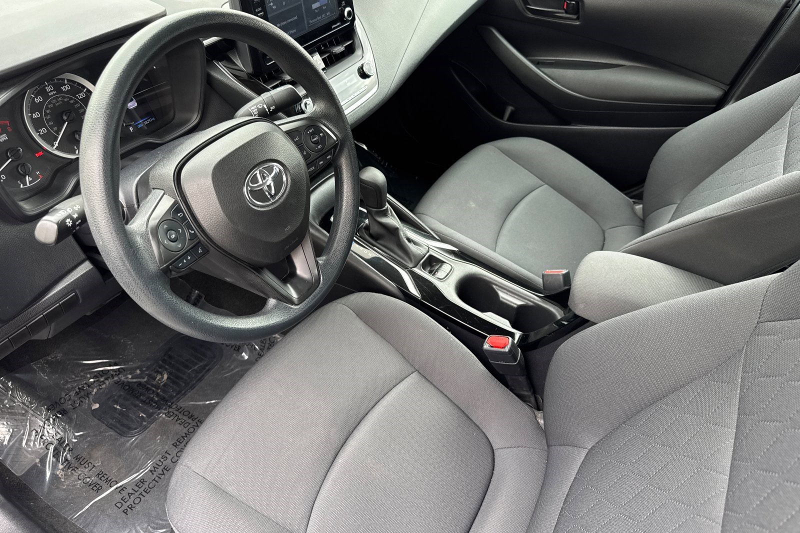 2022 Toyota Corolla LE photo 3