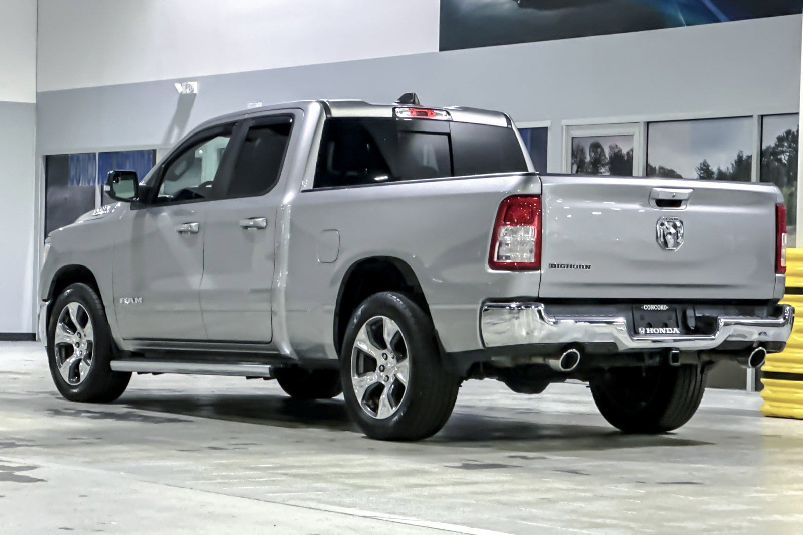 2019 Ram 1500 Big Horn/Lone Star photo 2