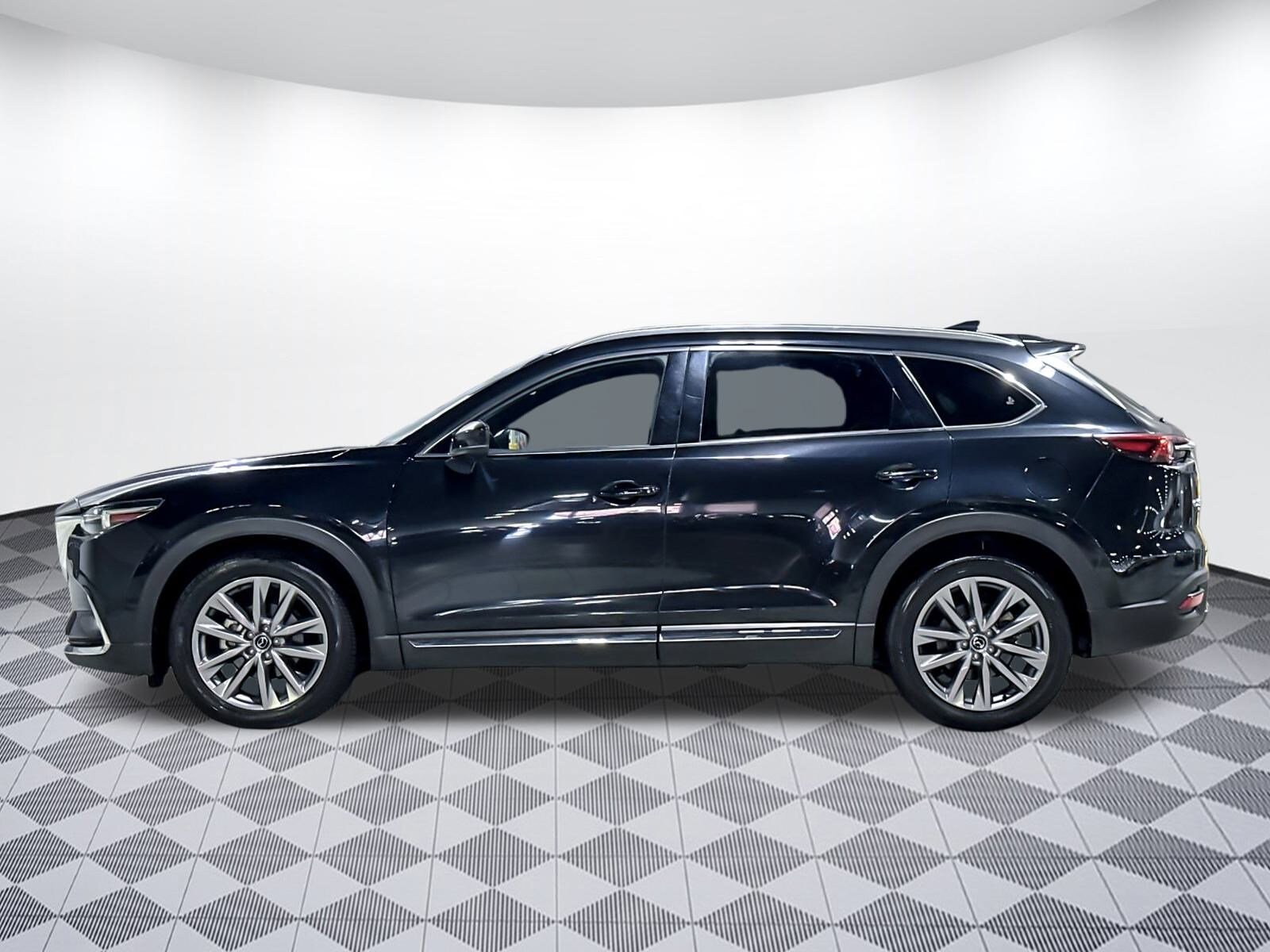 2023 Mazda CX-9 Grand Touring photo 2
