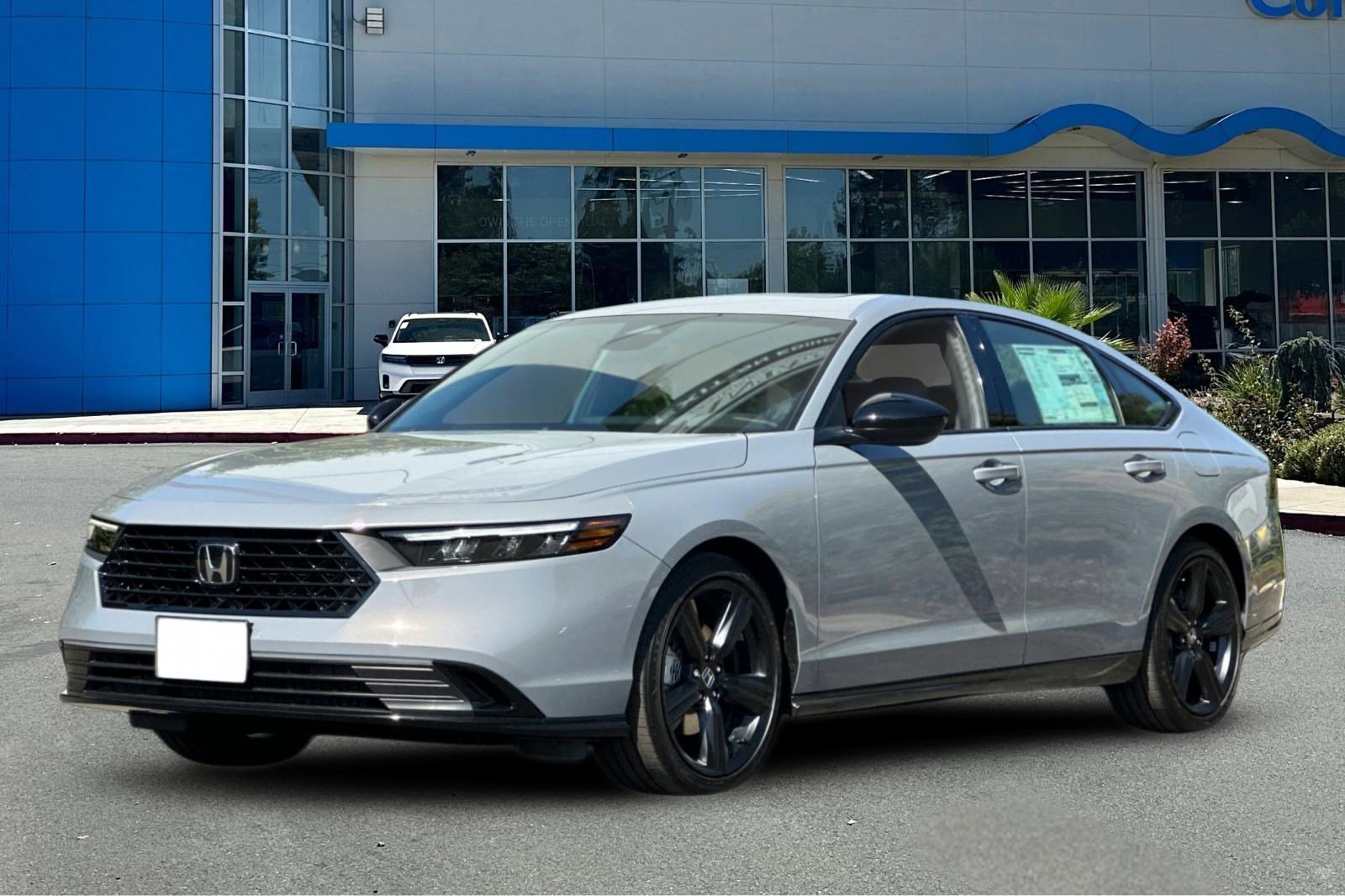 2025 Honda Accord Hybrid Sport-L photo 2