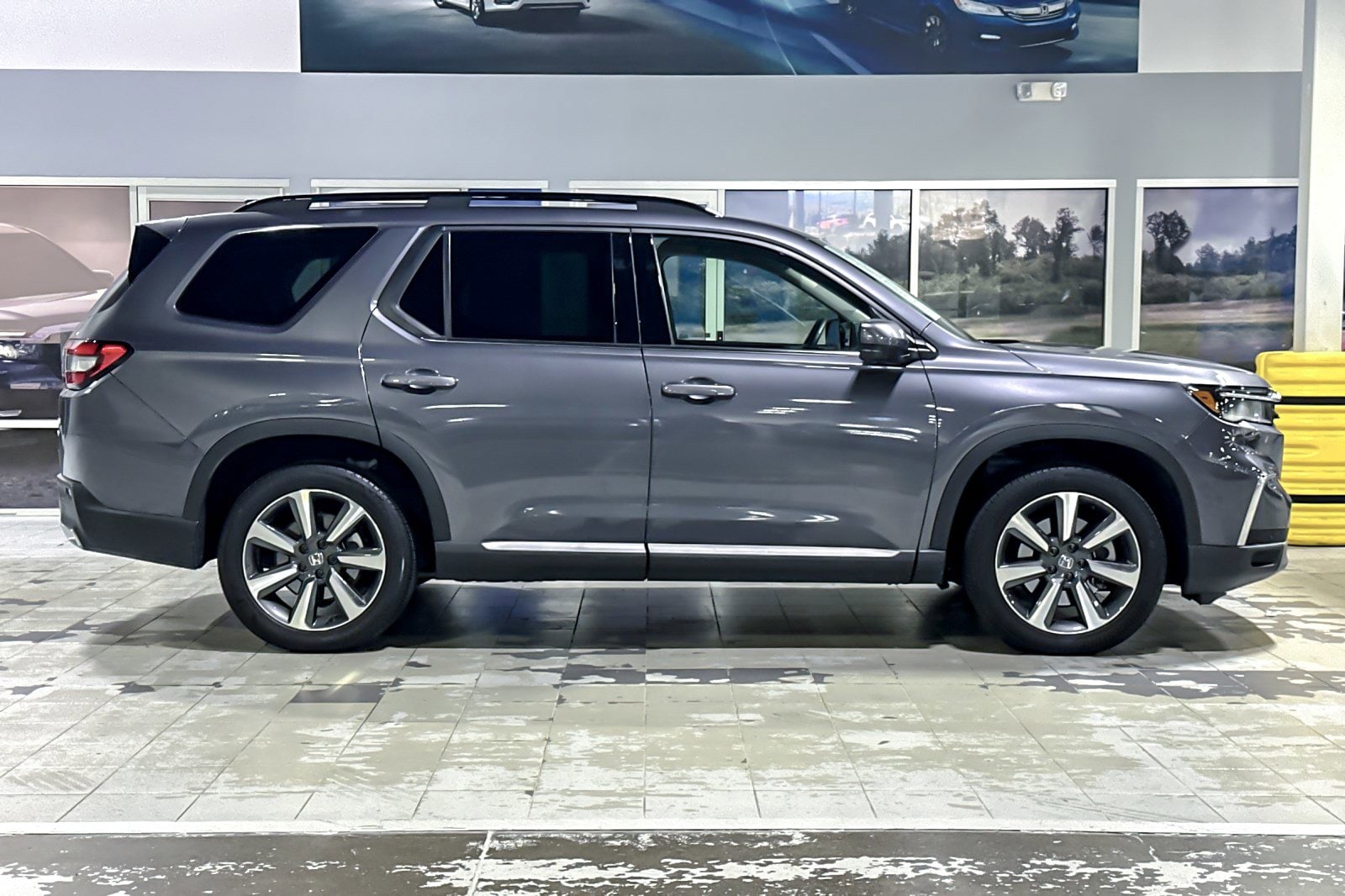 2024 Honda Pilot Elite photo 6