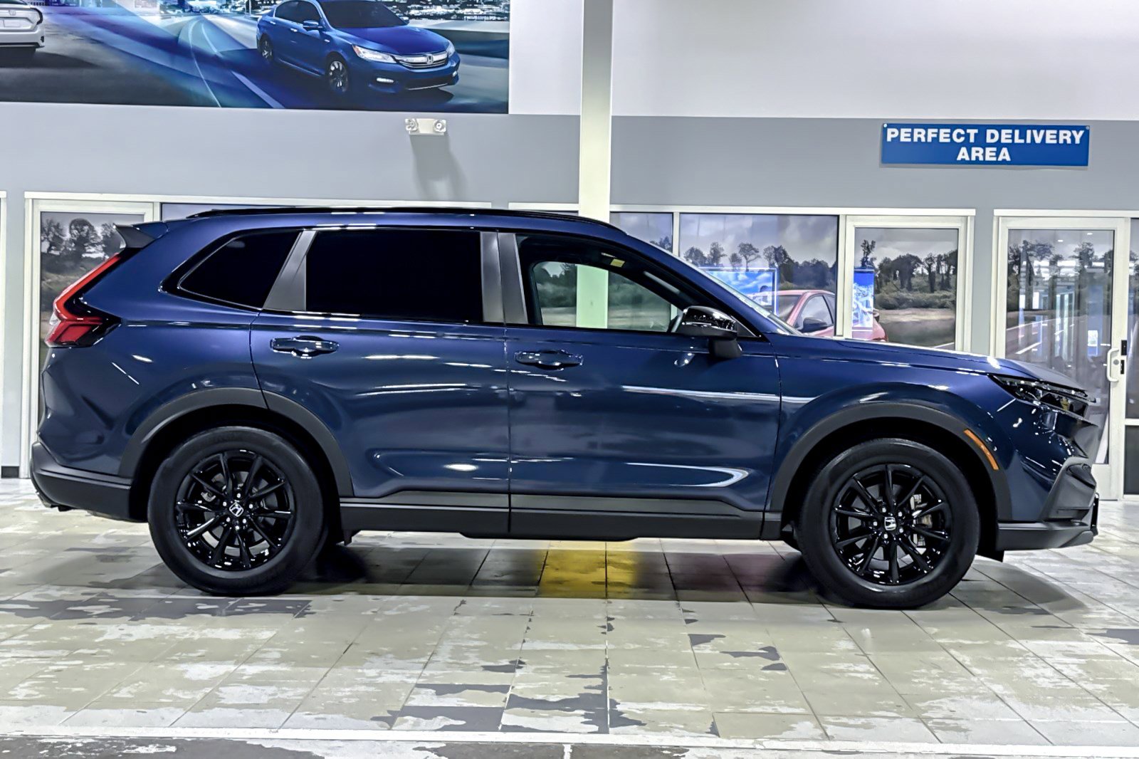 2026 Honda CR-V Hybrid Sport-L photo 6