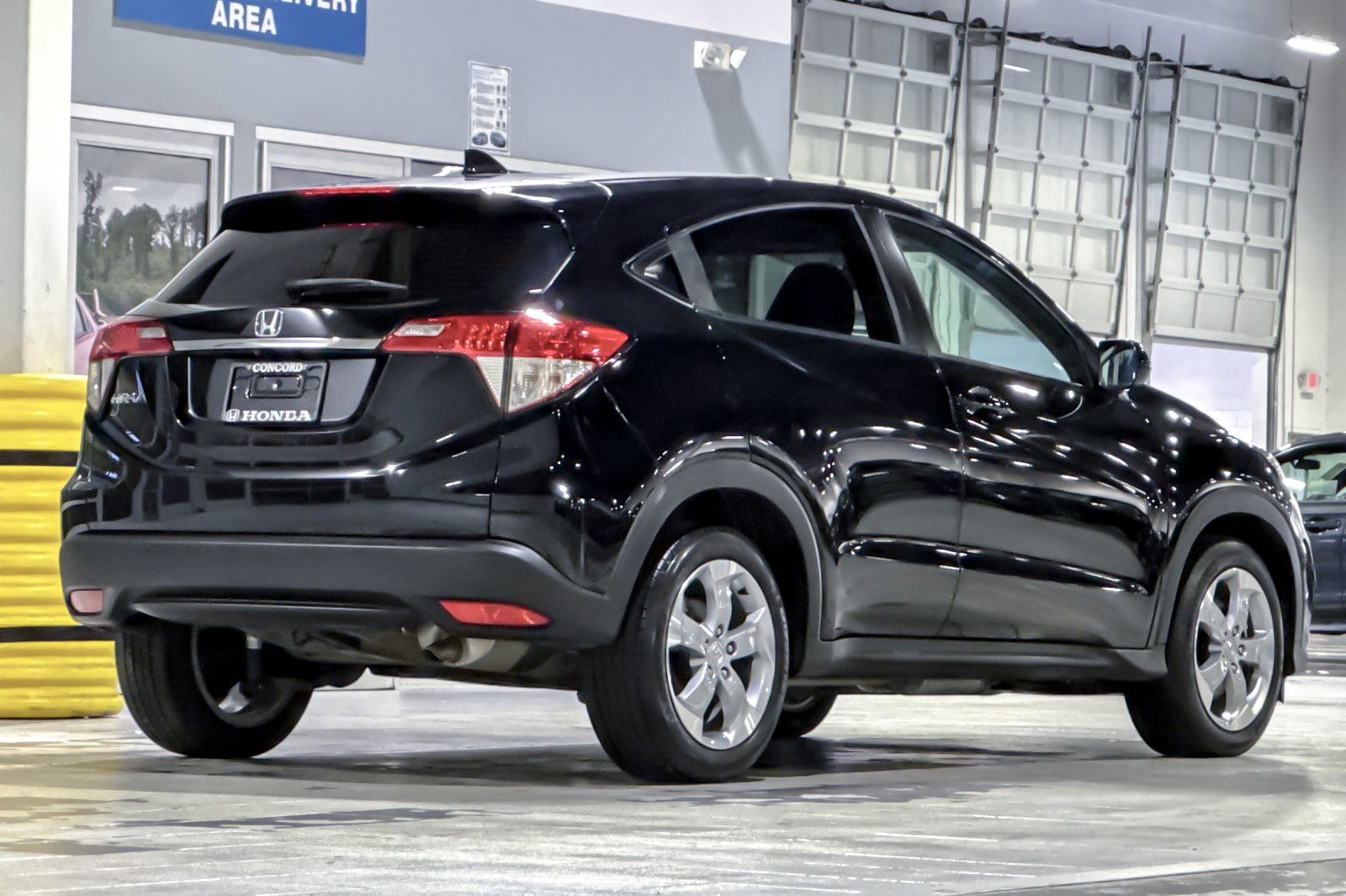 2021 Honda HR-V LX 2WD photo 3