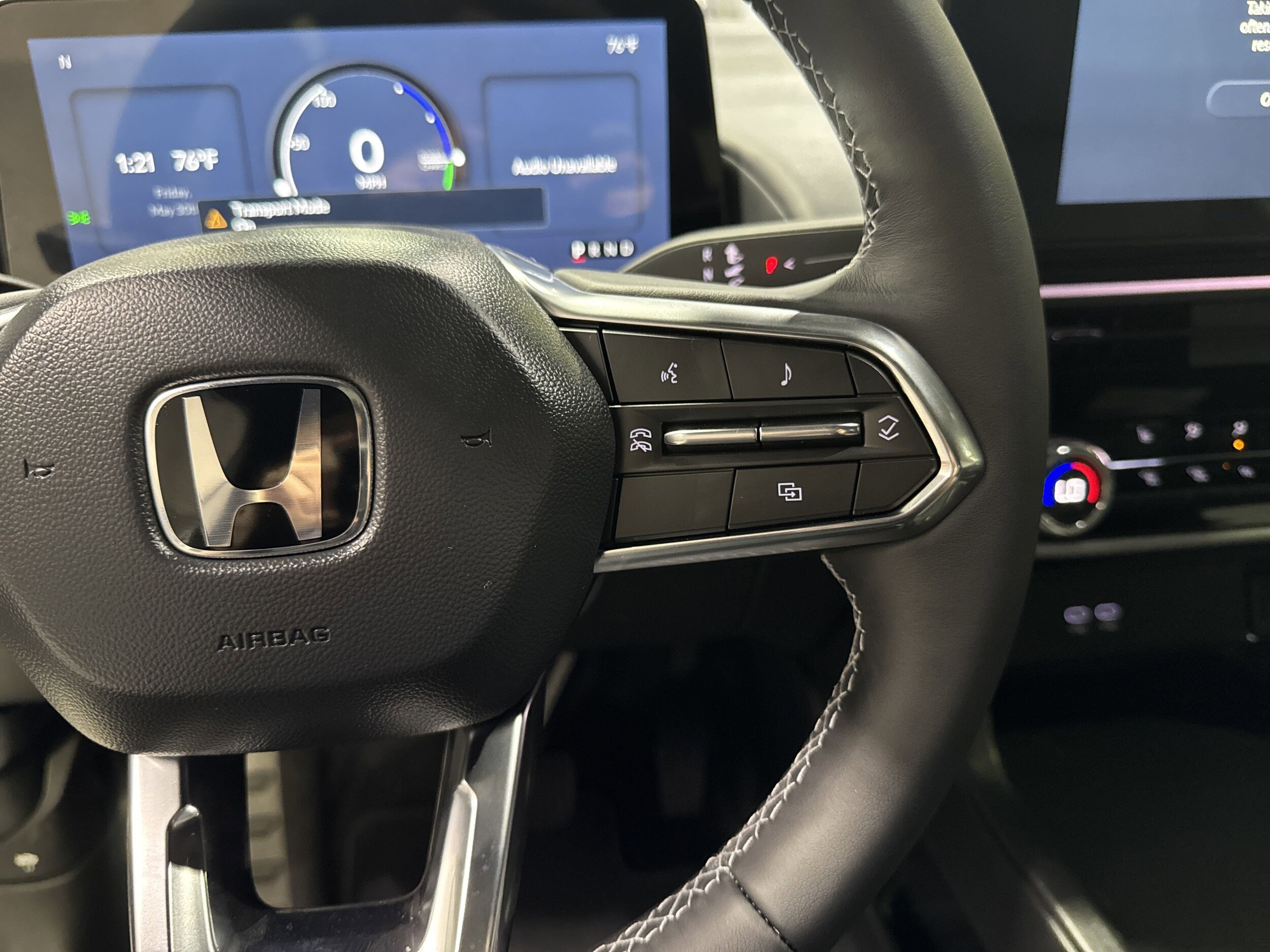 2025 Honda Prologue Touring photo 4