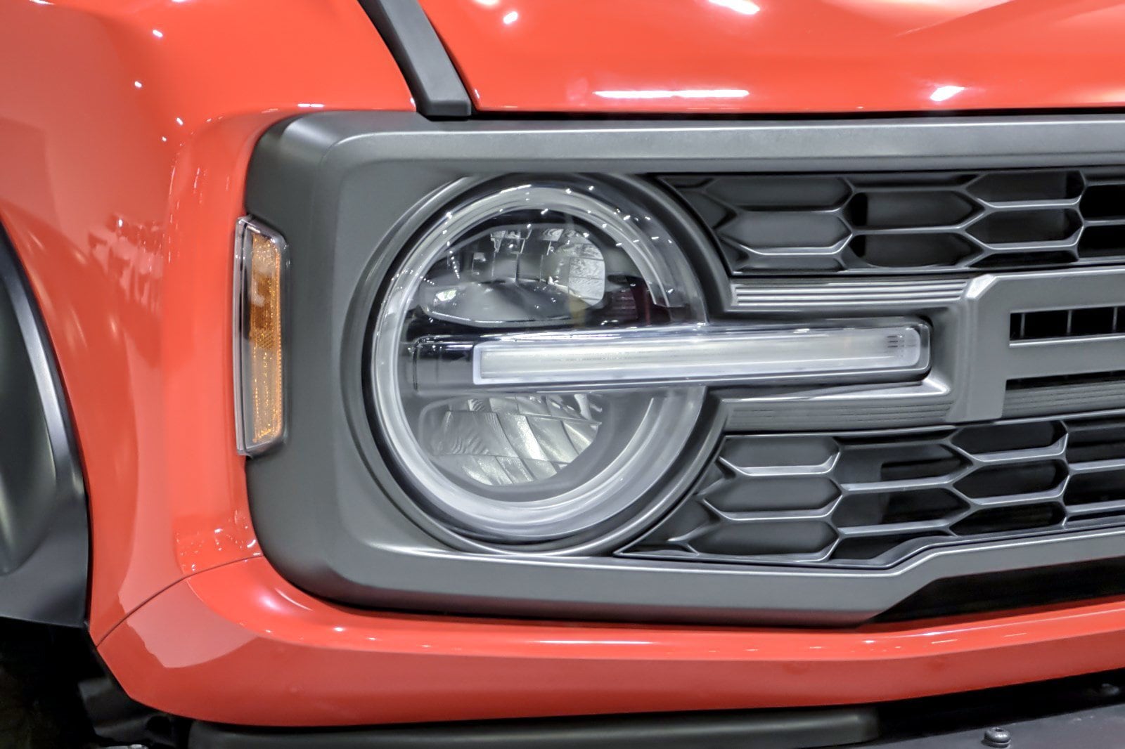 2023 Ford Bronco 4-Door Raptor - Photo 12