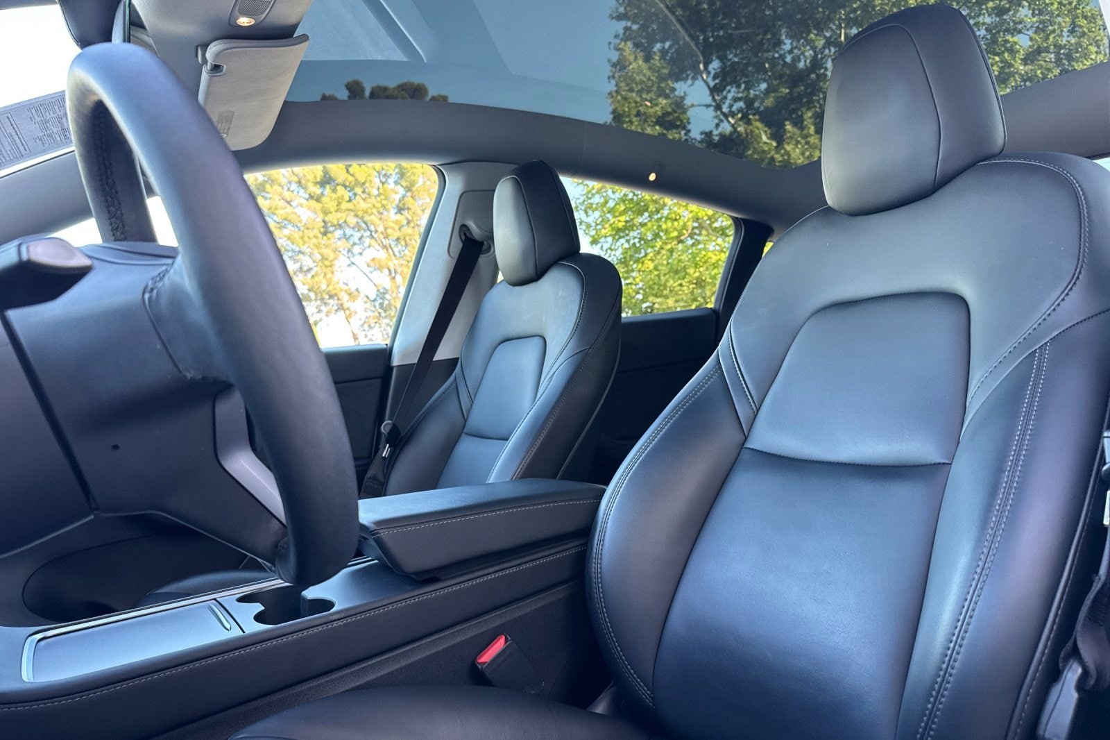 2021 Tesla Model Y Long Range photo 4