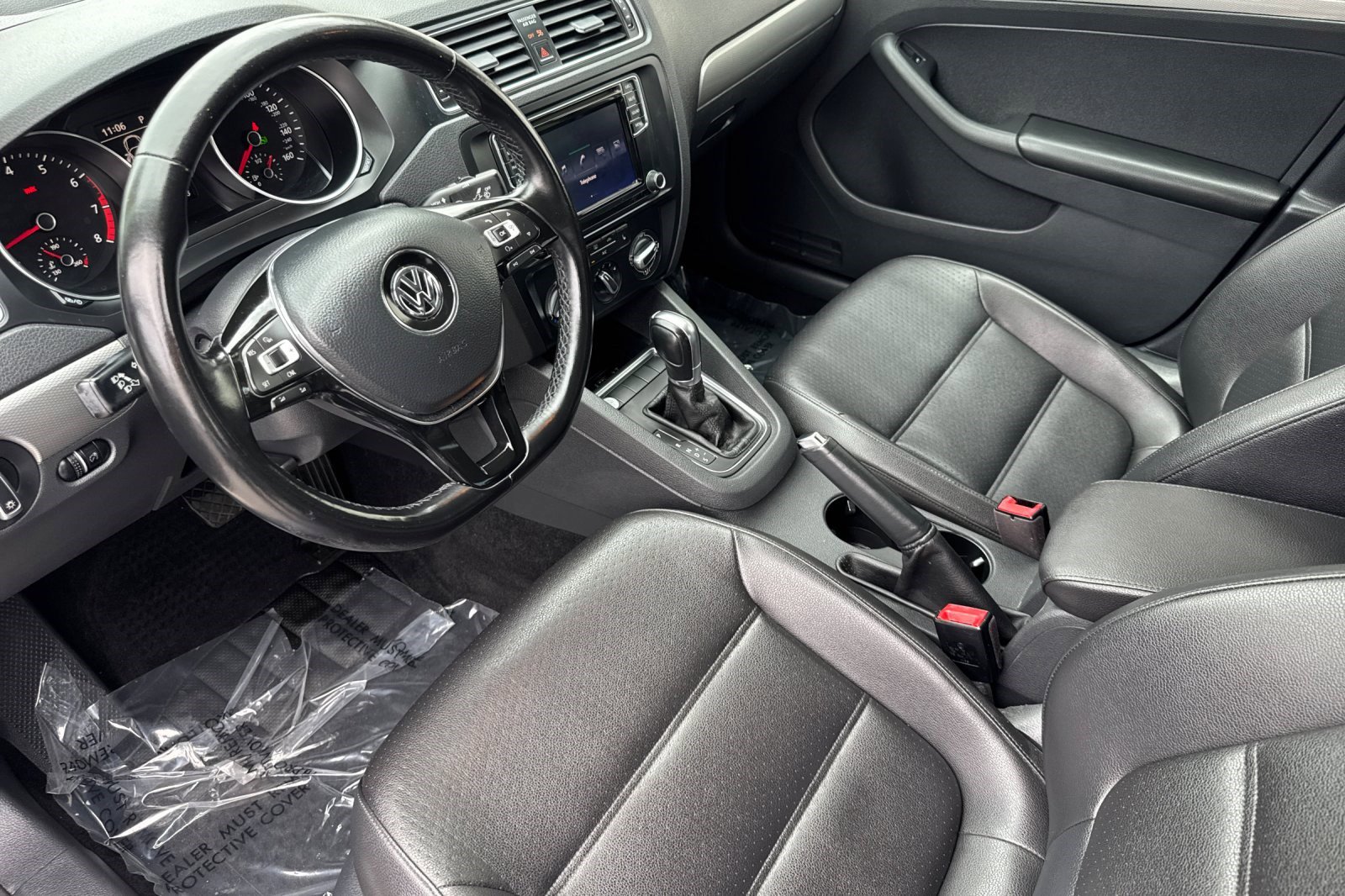 2017 Volkswagen Jetta 1.4T SE photo 4