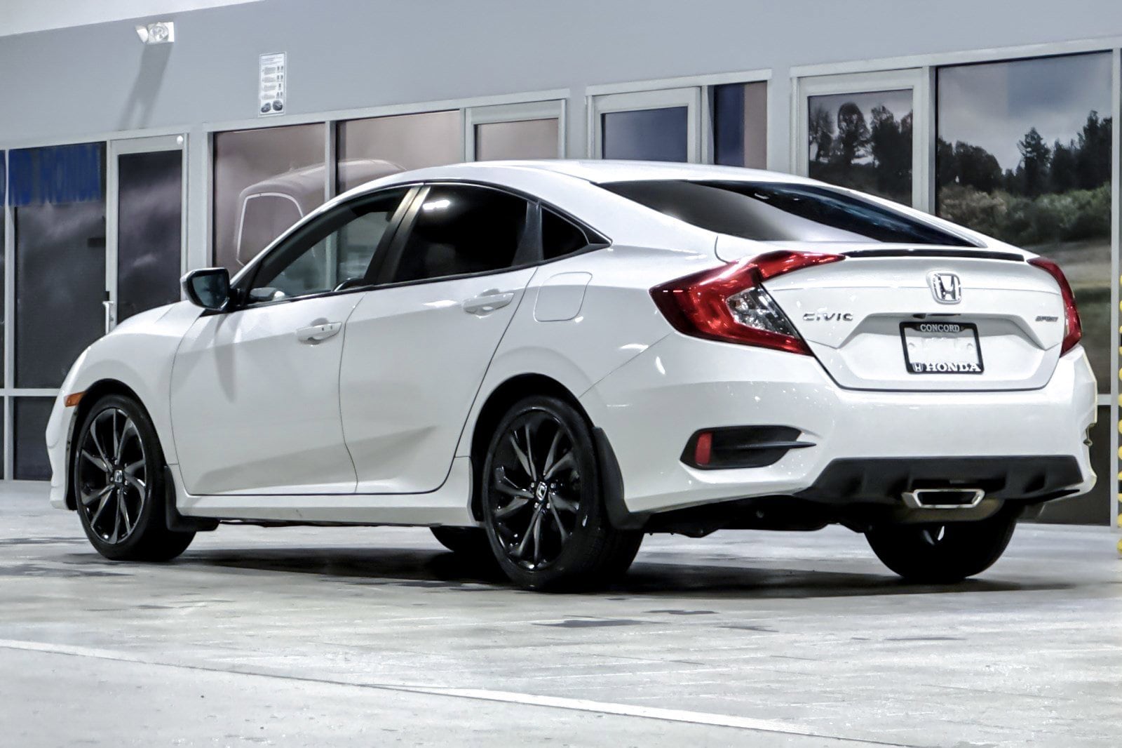 2021 Honda Civic Sport photo 2
